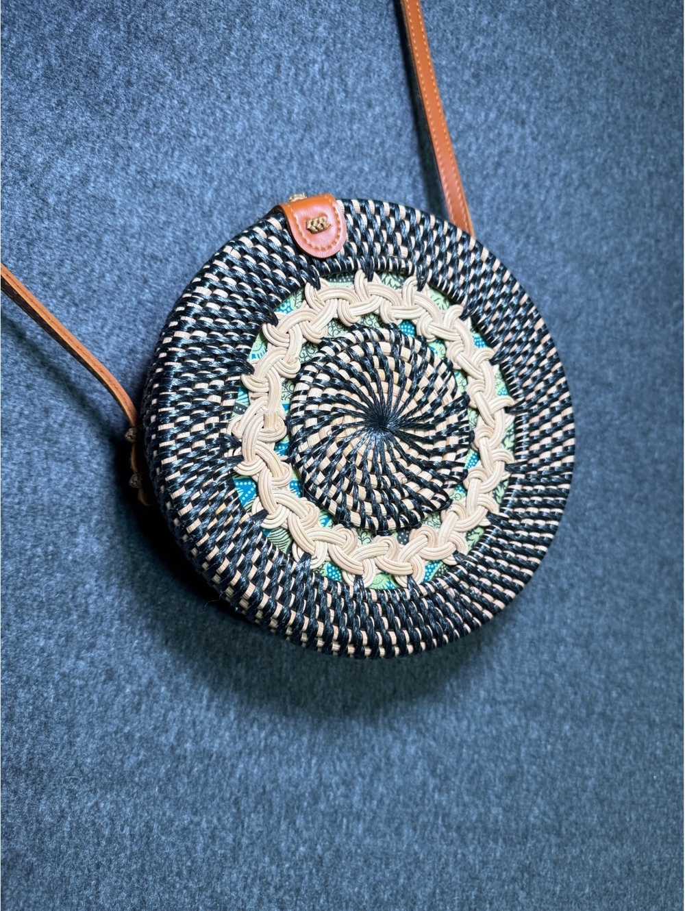 Round multicolor Rattan Handbag